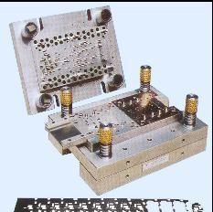精密模具 照相機(jī)零件的制造基石